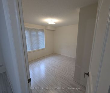 For Lease - 11 Joseph Hartman Crescent, Aurora, Ontario - Photo 6