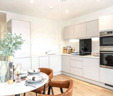 Elmsleigh Road, Staines-upon-Thames, Surrey, TW18 4AL - Photo 6