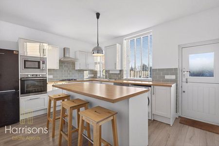 2 bedroom property to rent - Photo 2