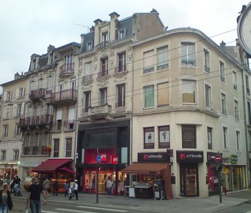 Location Appartement 3 pièces 81m² NANCY 54000 - Photo 3