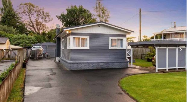 SHORT TERM - in Convenient location! - Photo 1