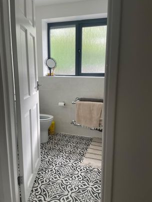 Room in a Shared House, The Lawns, SE19 - Photo 1