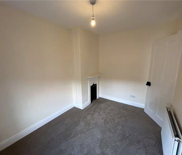 Available now, 2 Duncombe Terrace is a well-presented two bedroomed... - Photo 2