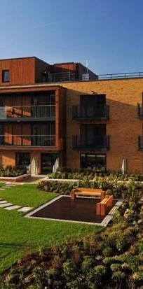 2 Bed Flat, Gibson Court, SE9 - Photo 2