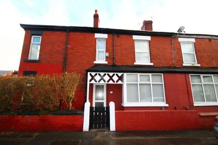 Henderson Street, Levenshulme, Manchester, M19 - Photo 2