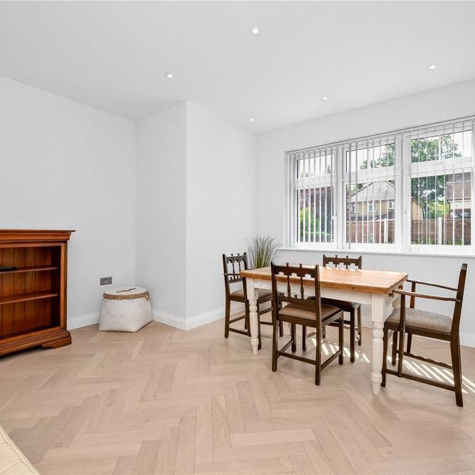 5 bedroom detached house to rent - Photo 1