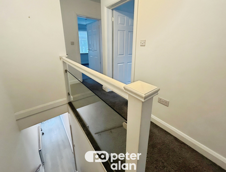 Diana Street, Troedyrhiw, MERTHYR TYDFIL - Photo 4