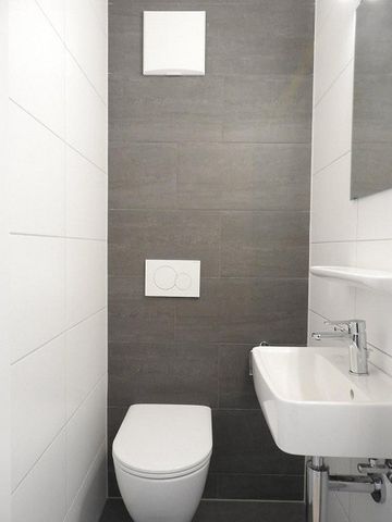 Attraktives renoviertes Doppeleinfamilienhaus - Photo 4