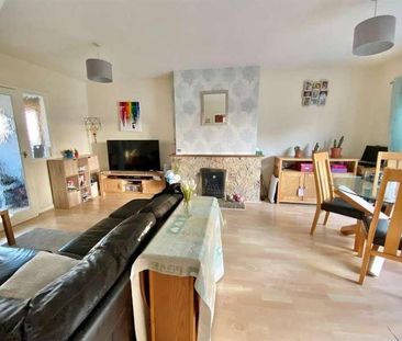 Fletcher Close, Torquay, TQ2 - Photo 1