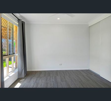 1/119 North Street, Point Vernon, Qld 4655 - Photo 2