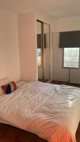 Carrer de Sagunt, Valencia, Valencian Community 46009 - Photo 2