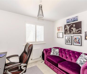 5 bedroom detached house to rent - Photo 1