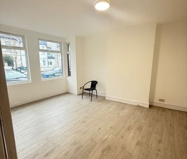 1 Bed Maisonette, Welldon Crescent, HA1 - Photo 6