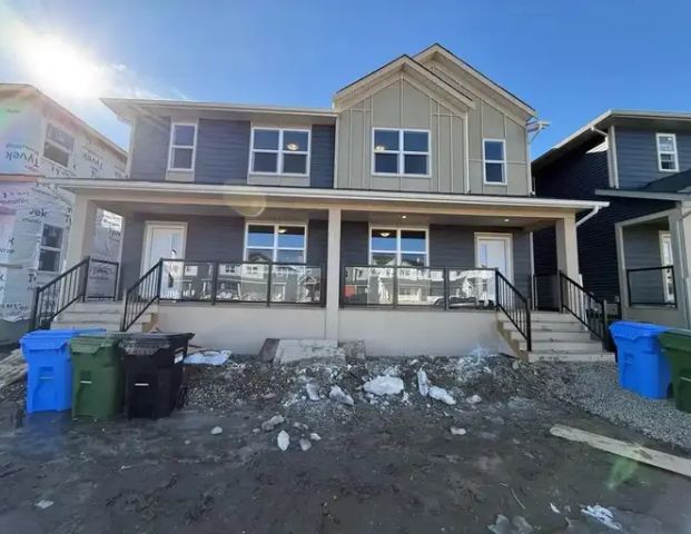 631 Wolf Willow Blvd SE | 631 Wolf Willow Boulevard Southeast, Calgary - Photo 1