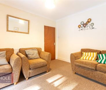 4 bedroom terraced house to rent - Photo 1