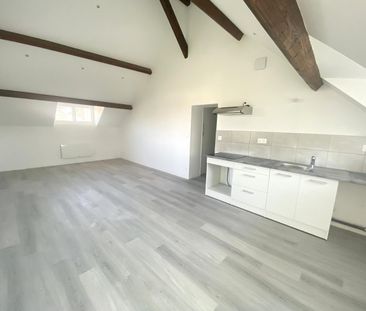 Location Appartement 3 pièces 56m² - Photo 3