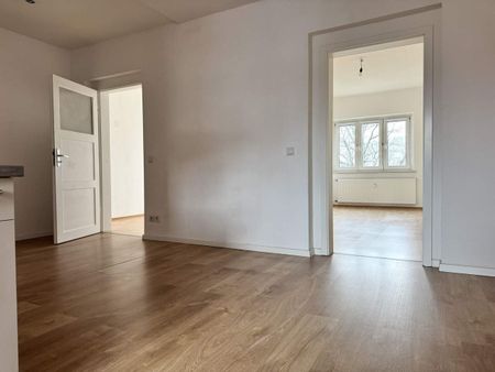 Schöne 2 Raum Wohnung mit Balkon und Einbauküche in Dresden Löbtau mieten! - Foto 3