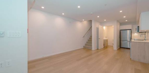 Joyce-Collingwood Townhouse 3bdr 3bath - Photo 2