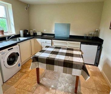 The Coach House, Munsley, Ledbury, Herefordshire, HR8 - Photo 2