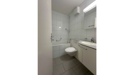1½ Zimmer-Wohnung in Basel - St. Johann, möbliert, auf Zeit - Photo 2