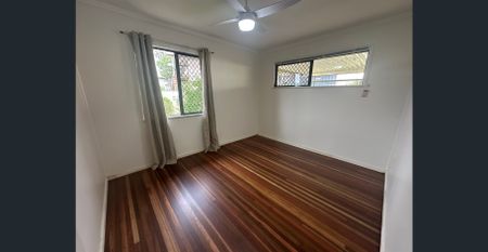 Modern Family Home with Outdoor Entertaining and Side Access - Photo 3