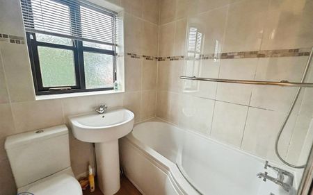 Danebower Road, Trentham, - Photo 2