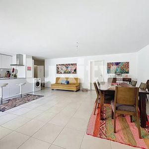 Rez-de-chaussée de charme au Pâquis - Foto 2