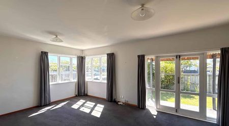 Cozy & Convenient - Photo 2