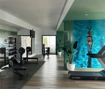 2 room luxury Apartment for rent in Benidorm, Valencia - Photo 5