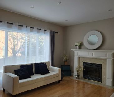 For Lease - 54 Farnham Drive, Richmond Hill, Ontario - Photo 3