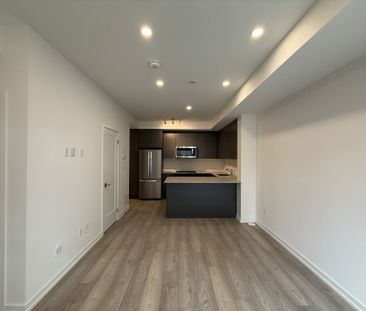 For Lease - 18 Lytham Green Circle Unit# 24, Newmarket, Ontario - Photo 6