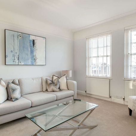 Beautiful Two-Bedroom Apartment in Chelsea, London SW3 - Photo 1