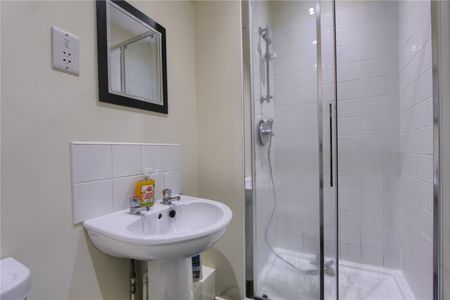 1 bed apartment to rent in Green Dragon Yard, Stockton-on-Tees, TS18 - Photo 4