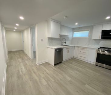 For Lease - 3366 Strabane Drive Unit# Basement room, Mississauga, O... - Photo 5