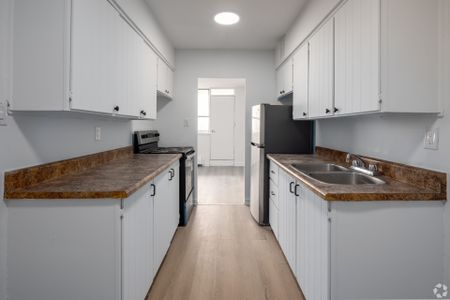 For Lease - 2000 Sheppard Avenue Unit# 304, Toronto, Ontario - Photo 3