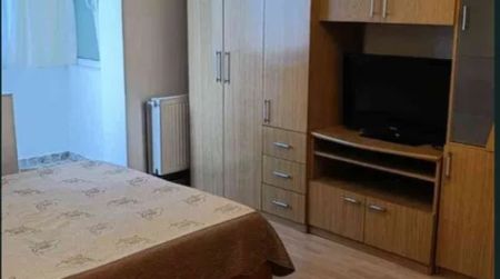 2 camere, semidecomandat, 50 mp, de inchiriat apartament in zona Tudor Vladimirescu, Iulius Mall, Cod 163213 - Photo 4