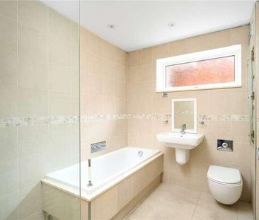 Heath Road, Weybridge, Surrey, KT13 - Photo 6