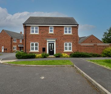 3 bedroom detached to let - Photo 2