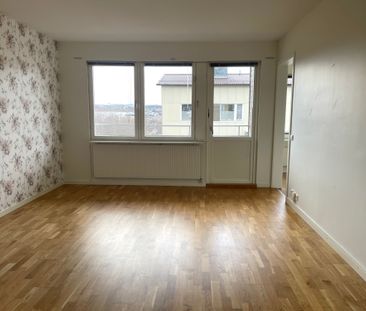 Söndagsvägen 66 - Foto 1