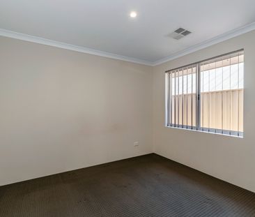 Four Bedroom Family Home in Baldivis - Photo 1
