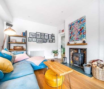 Horsell, GU21 - Photo 4