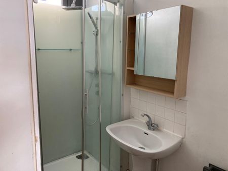 Location Appartement 2 pièces 42m² TOURS 37000 - Photo 4