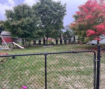 For Lease - 231 Inglis Court, North Dumfries, Ontario - Photo 2