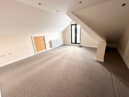 Marvels Lane, Grove Park, London, SE12 - Photo 3