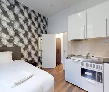 Studio to rent - Photo 4