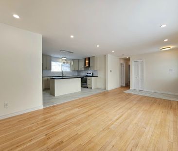 For Lease - 38 Sherry Lane Unit# A, South of Baseline to Knoxdale, ... - Photo 4