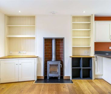 A modern two bedroom home - Photo 1