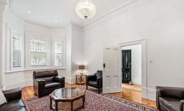 13 Fourth Avenue, St Peters - Photo 1