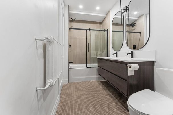 5336 Av. Duquette, H4A 1J7, Montréal - Photo 1