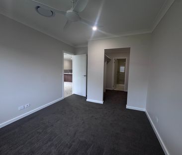 Comfortable & Convenient Living - Photo 6